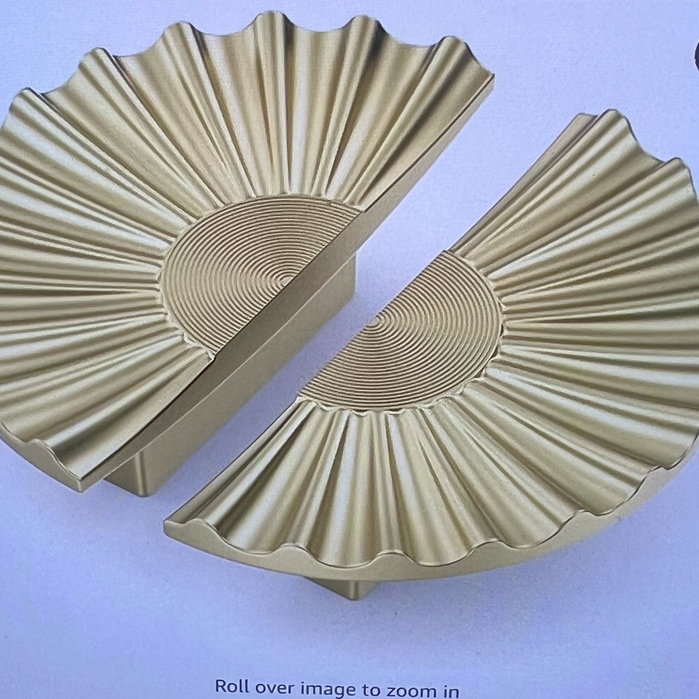 NEW 6 pack gold cabinet knobs.